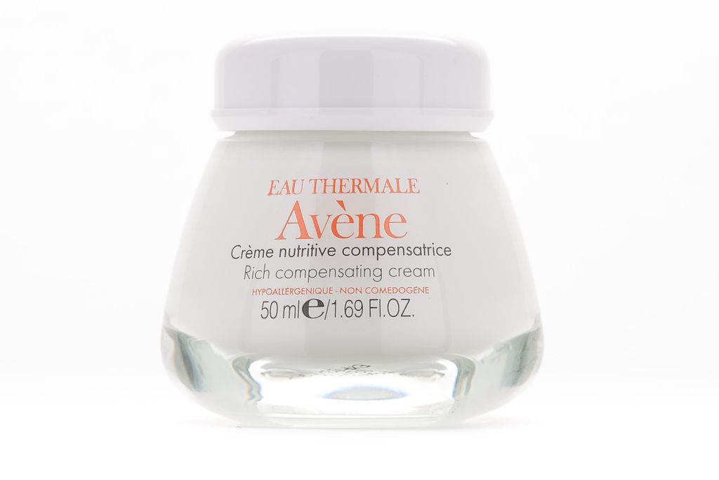 фото упаковки Avene крем питательный компенсирующий